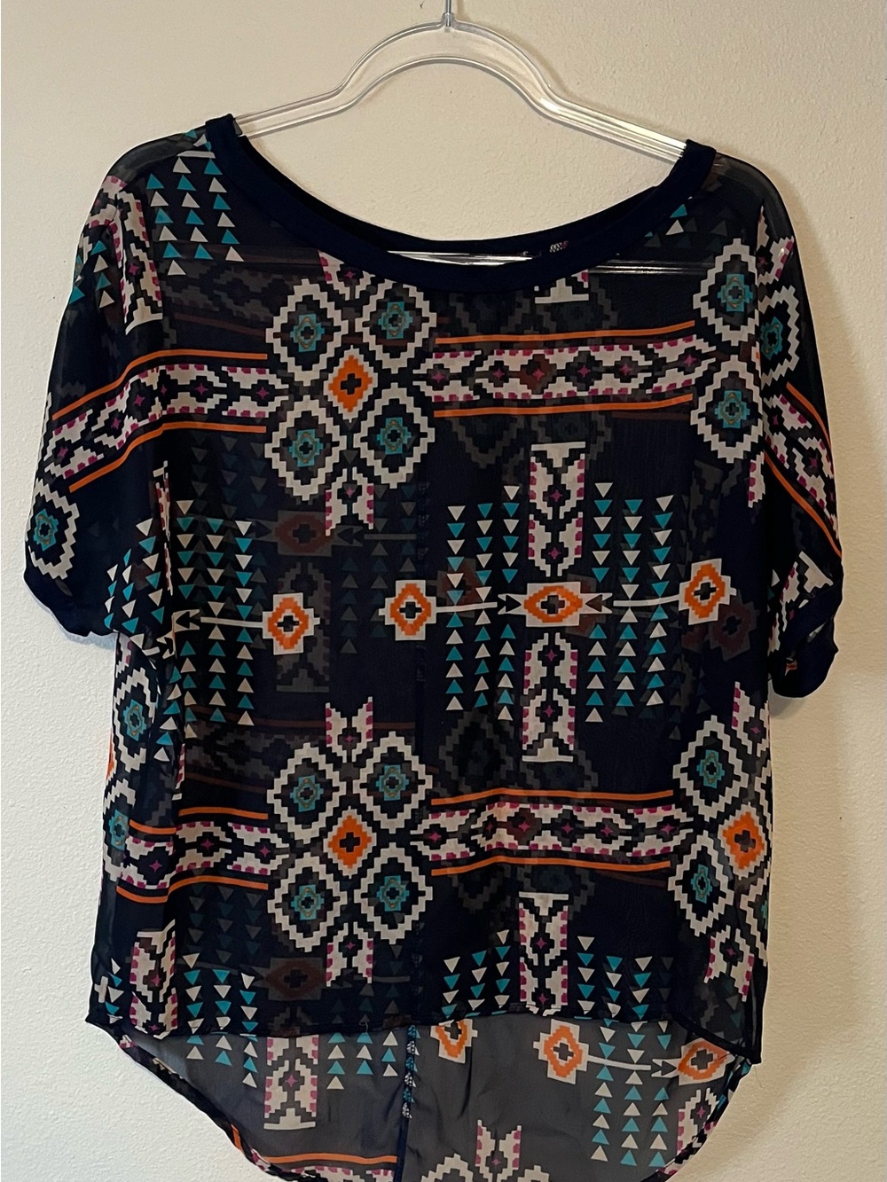 Koi Aztec Print Sheer Short Sleeve Blouse Small